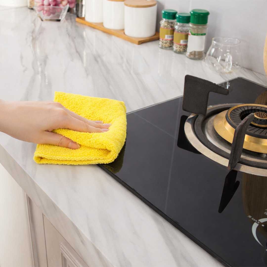 Burgundy™ Microfiber cloth